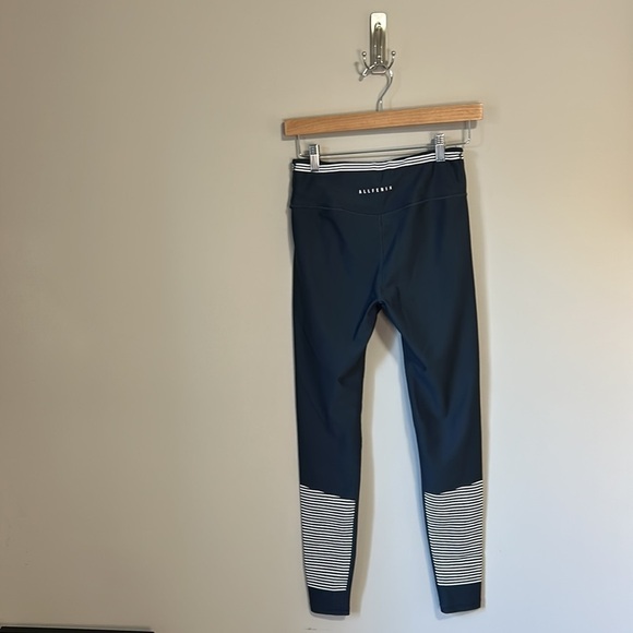 Anthropologie ALLFENIX Camilla Legging Compression Striped Navy Blue White Sz S - Picture 4 of 12
